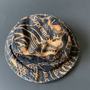 Supreme Bucket Hat